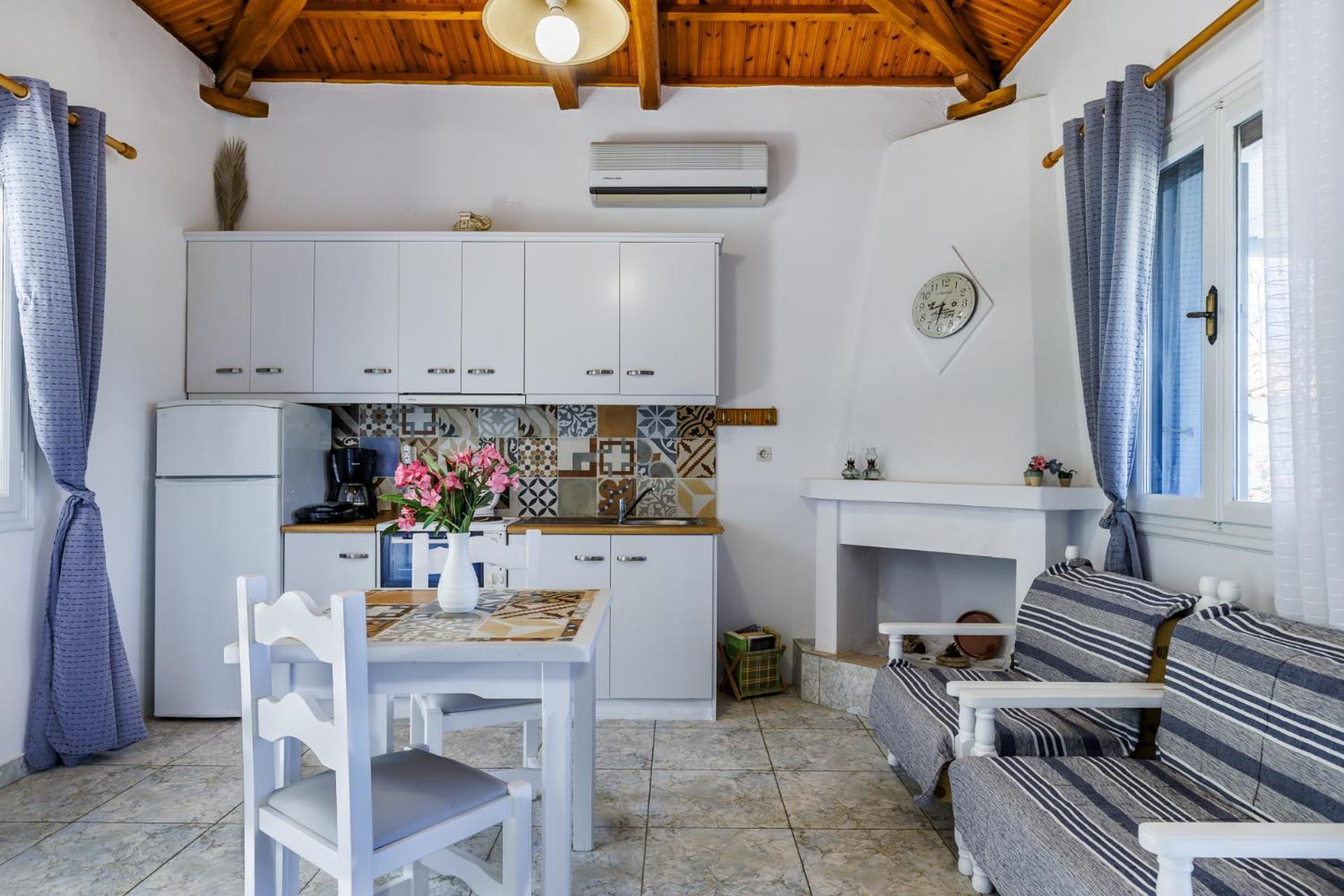 Anesis Apartment 2 Fireplace Skopelos Exterior foto